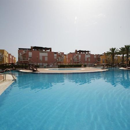 Apartamento En Vera A 300 M De La Playa, Con Patio Y Salida Directa A Calle Exterior photo